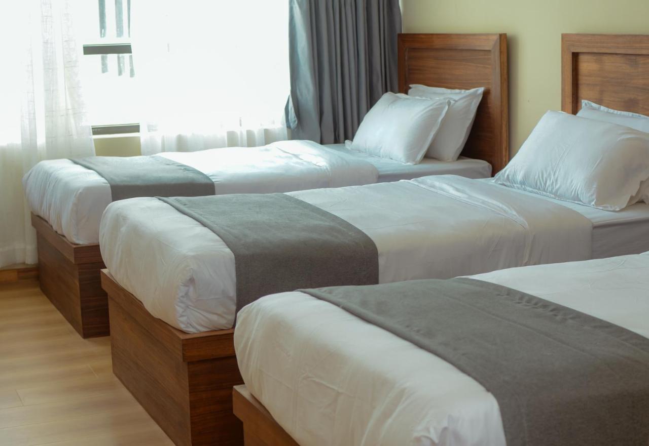 Hotel Gulmohar Bharatpur  Eksteriør billede